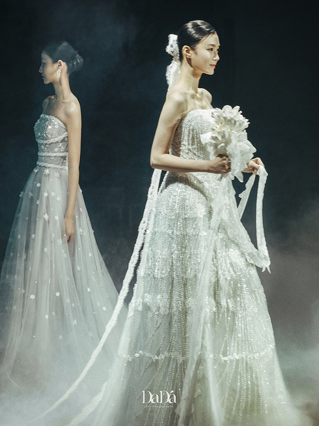 셀레브 브라이덜 라피네브라이덜 드레스 이미지 1